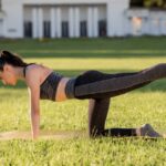 Bird dog exercise: Know how to do it for balance and a strong core