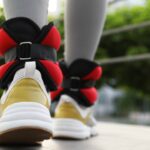 Walking with ankle weights is beneficial: 5 reasons to wear them